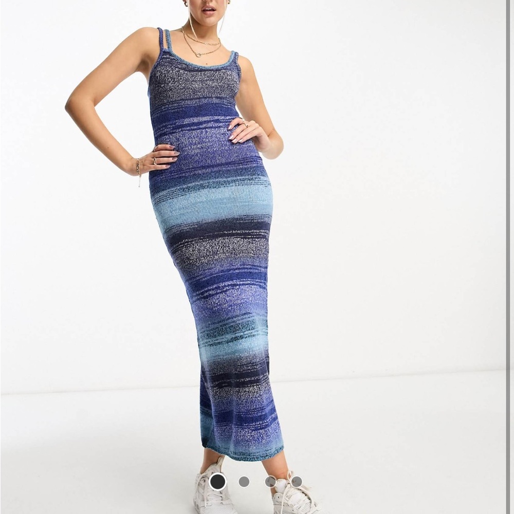 Blue knit midi dress size 4